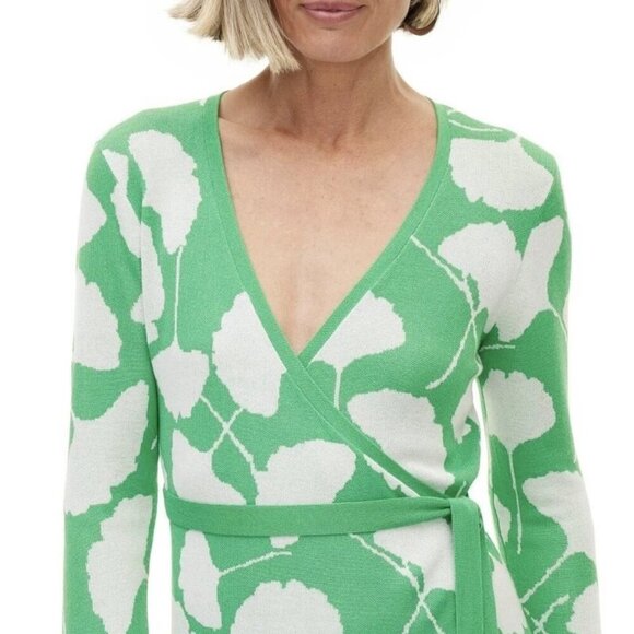 Diane von Furstenburg x Target V-Neck Ginkgo Green Sweater Wrap Top Dress, XXS - Picture 14 of 14